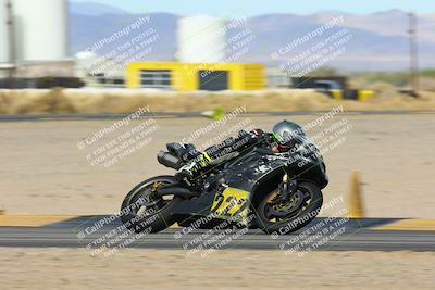 media/Feb-07-2025-CVMA Friday Practice (Fri) [[7034960ba2]]/3-Racer 3-NRS/Session 4 (Turn 16)/